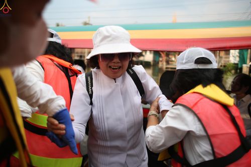 ภาพ No.296798:วันที่ 17 มกราคม พ.ศ. 2569 พิธีจุดประทีปถวายเป็นพุทธบูชา และบูชาธรรมมหาปูชนียาจารย์  ณ วัดโบสถ์บน ต.บางคูเวียง จ.นนทบุรี อนุสรณ์สถานลำดับที่ 4 สถานที่เกิดด้วยกายธรรม ในโครงการธรรมยาตรา กตัญญูบูชา มหาปูชนียาจารย์ พระมงคลเทพมุนี(สด จนฺทสโร) พระผู้ปราบมาร อ