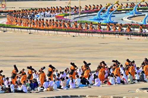 ภาพ No.306039:วันที่ 25 มกราคม พ.ศ. 2569 พิธีต้อนรับพระธรรมยาตรา วัดพระธรรมกาย(ภาพชุดที่ 4) ในโครงการธรรมยาตรา กตัญญูบูชา มหาปูชนียาจารย์ พระมงคลเทพมุนี(สด จนฺทสโร) พระผู้ปราบมาร อนุสรณ์สถาน 7 แห่ง ปีที่ 14