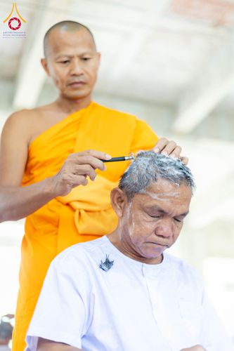 ภาพ No.340076:วันอาทิตย์ ที่ 19 กรกฎาคม 2569 พิธีตัดปอยผมนาคธรรมทายาทโครงการอุปสมบทรุ่นเข้าพรรษาประจำปี2569  ณ ธุดงคสถานพิษณุโลก อ.วังทอง จ.พิษณุโลก