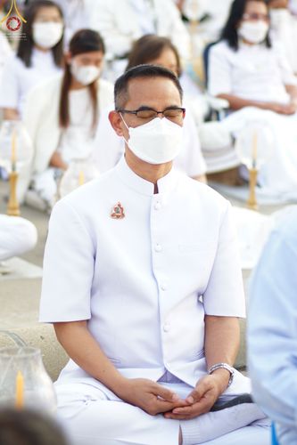ภาพ No.75220:พิธีจุดประทีปถวายเป็นพุทธบูชา และบูชาธรรมมหาปูชนียาจารย์ ในโครงการธรรมยาตรากตัญญูบูชา มหาปูชนียาจารย์ พระมงคลเทพมุนี(สด จนฺทสโร) พระผู้ปราบมาร ปีที่ 11 ณ อนุสรณ์สถานลำดับที่ 7 สถานที่ขยายวิชชาธรรมกาย วัดพระธรรมกาย จ.ปทุมธานี วันที่ 31 มกราคม พ.ศ. 2566