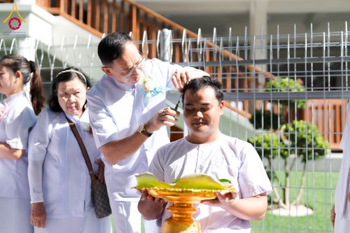 ภาพ No.341227:วันอาทิตย์ที่ 26 กรกฎาคม พ.ศ. 2569 ​โครงการอุปสมบทหมู่บูชาธรรมมหาปูชนียาจารย์ รุ่นที่ ๑ วัดกลางธนรินทร์ ต.บ้านแป้ง อ.พรหมบุรี จ.สิงห์บุรี