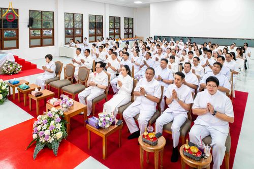 ภาพ No.315350:วันอังคารที่ 24 มีนาคม พ.ศ. 2569 พิธีบำเพ็ญกุศล คุณพ่อณรงค์ จินตมากุล  สิริอายุ 99 ปี 11 เดือน โยมบิดา พระครูปลัดรัตนวีรวัฒน์ (รังสฤษดิ์ อิทฺธิจินตโก) ที่ปรึกษาเจ้าคณะจังหวัดปทุมธานี เจ้าอาวาสวัดพระธรรมกาย  ณ ห้องปลูกศรัทธา 2 วัดพระธรรมกาย ปทุมธานี