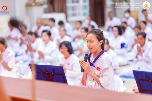 ภาพ No.152243:โครงการอบรมอุบาสก อุบาสิกาแก้ว ตัวแทนทอดกฐิน 30,000 วัด ทั่วไทย ระหว่างวันที่ 6-8 กันยายน พ.ศ. 2567 ณ ศูนย์อบรมเยาวชนกาญจนบุรี