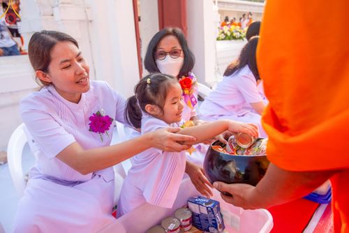 ภาพ No.116205:พิธีตักบาตรพระธรรมยาตรา ณ อนุสรณ์สถานลำดับที่ 4 สถานที่เกิดด้วยกายธรรม วัดโบสถ์(บน) จ.นนทบุรี วันที่ 21 มกราคม พ.ศ. 2567