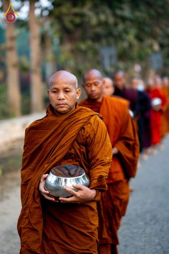 ภาพ No.131138:Photo Story ปฐมบรรพชาชาวพุทธมาร์มา Episode 4/5 วันที่ 13 กุมภาพันธ์พ.ศ. 2567 ณ วัดธัมจักร อรัญกุฏิ บังกลาเทศ