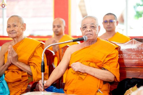 ภาพ No.234546:วันพฤหัสบดีที่ 24 กรกฎาคม พ.ศ. 2568 พิธีถวายสังฆทานแก่คณะสงฆ์ 323 วัด , พิธีมอบกองทุนหนุนแรงใจช่วยครูใต้ , พิธีทำบุญส่วนกุศลแด่ผู้วายชนม์ ในเหตุการณ์ความไม่สงบ 4 จังหวัด ชายแดนภาคใต้ (ปัตตานี , ยะลา , นราธิวาส , สงขลา) ปีที่ 21 ครั้งที่ 179 ณ วัดเวฬุวัน 