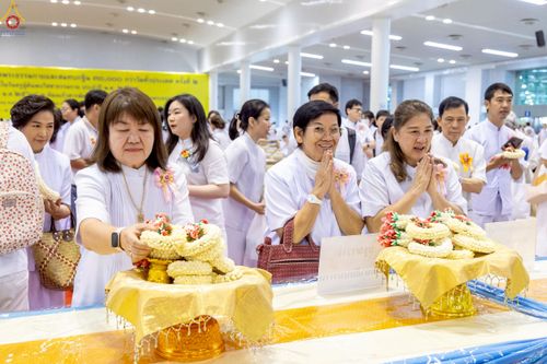 ภาพ No.243769:วันอาทิตย์ที่ 7 กันยายน พ.ศ. 2568 พิธีบูชาครูผู้ค้นพบวิชชาธรรมกาย , พิธีบูชาข้าวพระ ณ สภาธรรมกายสากล วัดพระธรรมกาย