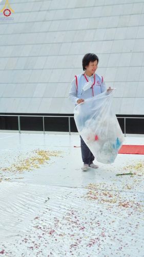 ภาพ No.111772:V.10 เก่งกล้า การเตรียมงาน เก็บงาน การรับบุญของเจ้าหน้าที่หน่วยงานต่างๆ เพื่อโครงการธรรมยาตรา กตัญญูบูชามหาปูชนียาจารย์ พระมงคลเทพมุนี (สด จนฺทสโร) พระผู้ปราบมาร อนุสรณ์สถาน 7 แห่ง ปีที่ 12 ระหว่างวันที่ 2 - 31 มกราคม พ.ศ.2567