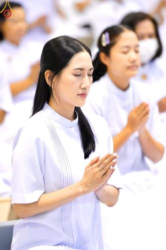 ภาพ No.136729:พิธีตักบาตร พิธีบูชาข้าวพระ ในวันอาทิตย์ต้นเดือนที่ 5 พฤษภาคม พ.ศ. 2567 ณ วัดพระธรรมกาย จ.ปทุมธานี