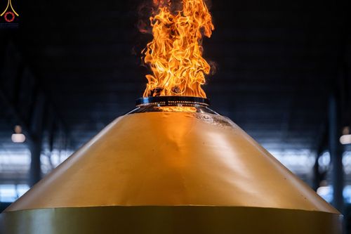 ภาพ No.89602:พิธีตักบาตร ข้าวสารอาหารแห้ง พิธีบูชาข้าวพระ และพิธีจุดเทียนใจ ไฟนิรันดร์  อนันตชัย ณ สภาธรรมกายสากล วัดพระธรรมกาย วันอาทิตย์ที่ 1 ตุลาคม พ.ศ. 2566