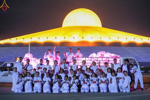 V.44 เพื่อพ่อ ภาพเตรียมงาน ปฎิบัติงาน ของเจ้าหน้าที่ อาสาสมัคร ทุกสถานะ เพื่อความสำเร็จ ในงานวันธรรมชัย วันอังคารที่ 27 สิงหาคม พ.ศ. 2567