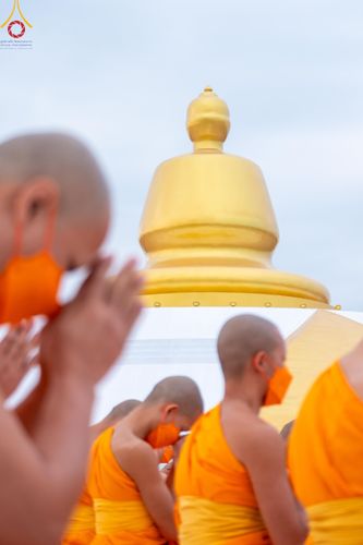 ภาพ No.118598:พิธีตักบาตรพระธรรมยาตรา ปีที่ 12 ณ อนุสรณ์สถานลำดับที่ 5 สถานที่เผยแผ่วิชชาธรรมกายครั้งแรก อนุสรณ์สถานบางปลา จ.นครปฐม วันที่ 25 มกราคม พ.ศ. 2567