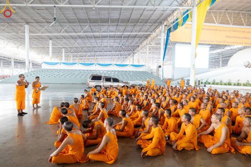 ภาพ No.60654:V.38 ทุ่มพลังเพื่อพ่อครบ 80 ปี ภาพการเตรียมงานของหน่วยงานต่างๆ เพื่อพิธีฉลองอายุวัฒนมงคล 80 ปี หลวงพ่อธัมมชโย และรับถวายมหาสังฆทาน 10,000 กว่าวัดทั่วประเทศ ในวันคุ้มครองโลก วันจันทร์ที่ 22 เมษายน พ.ศ. 2567