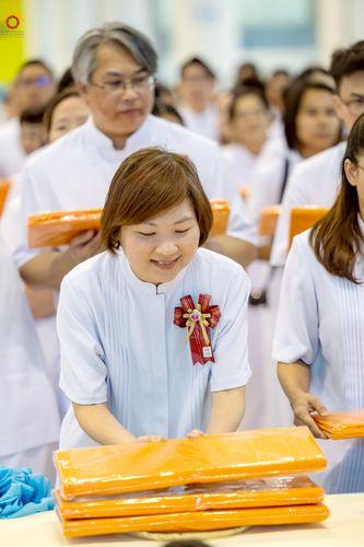 ภาพ No.251690:วันที่ 10 ตุลาคม พ.ศ. 2568 พิธีทอดผ้าป่าสมทบกฐินวัดพระธรรมกาย และสมทบกฐิน 30,000 กว่าวัดทั่วประเทศ ครั้งที่ 3 ณ สภาธรรมกายสากล วัดพระธรรมกาย