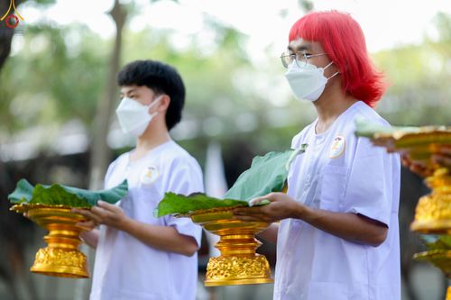 ภาพ No.80044:พิธีตัดปอยผมและปลงผมนาคธรรมทายาท โครงการอุปสมบทหมู่ธรรมทายาท พุทธศาสตร์สากลรุ่นที่ 7 (ภาคฤดูร้อน) วันอาทิตย์ที่ 9 เมษายน พ.ศ.2566