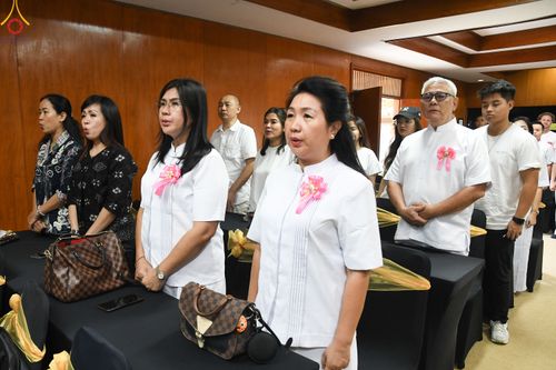 ภาพ No.82185:พิธีมอบรางวัลเกียรติยศและ การลงนามข้อตกลงความร่วมมือ (MOU)  โครงการสอบแข่งขัน  สอบตอบปัญหามงคลชีวิต 38 ประการ  ระหว่างประเทศ ในวันเสาร์ที่ 3 มิ.ย. พ.ศ.2566 ณ ห้องประชุม อวัทธนะ มหาเจดีย์บุโรพุทโธ ประเทศอินโดนีเซีย