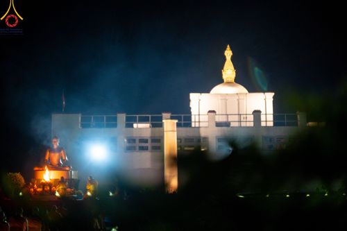 ภาพ No.314323:วันอังคารที่ 17 มีนาคม พ.ศ. 2569 พิธีจุดประทีปเป็นพุทธบูชา ณ วิหารมายาเทวี ลุมพินี ประเทศเนปาล