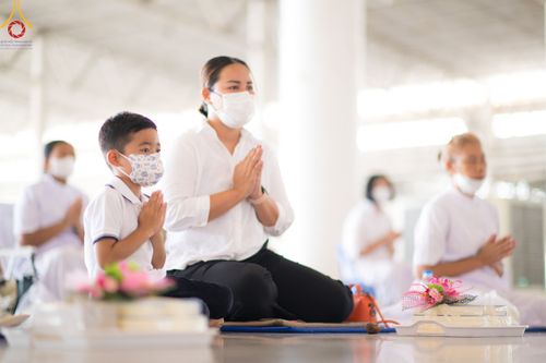 ภาพ No.81139:พิธีถวายหนังสือธรรมะ บาลี นักธรรม ทางก้าวหน้า วันเสาร์ที่ 27 พฤษภาคม พ.ศ. 2566 ณ บ้านแก้วเรือนทองคุณยายอาจารย์ฯ สภาธรรมกายสากล