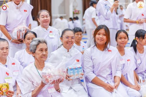 ภาพ No.158018:โครงการอบรมอุบาสก อุบาสิกาแก้ว  ตัวแทนทอดกฐิน 30,000 วัด ทั่วไทย บูชาธรรม 80 ปี หลวงพ่อธัมมชโย โซนตะวันตก 6 จังหวัด รุ่นที่ 3 ระหว่างวันที่ 20-22 กันยายน พ.ศ. 2567 ณ ศูนย์อบรมเยาวชนกาญจนบุรี