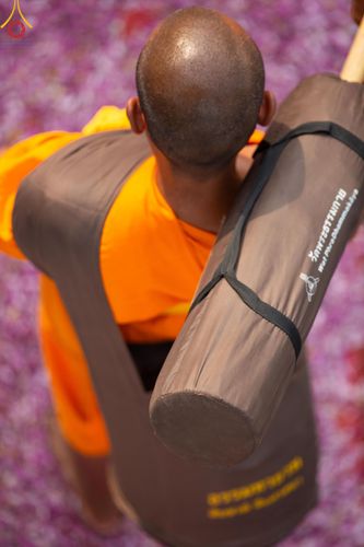 ภาพ No.120202:พิธีต้อนรับพระธรรมยาตรา ในโครงการธรรมยาตรา กตัญญูบูชา มหาปูชนียาจารย์ พระมงคลเทพมุนี(สด จนฺทสโร) พระผู้ปราบมาร อนุสรณ์สถาน 7 แห่ง ปีที่ 12 วันที่ 28 มกราคม พ.ศ. 2567 ณ วัดพระธรรมกาย จ.ปทุมธานี