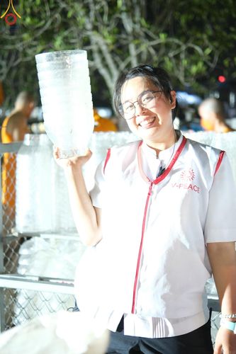 ภาพ No.130191:V.34 เพื่อธรรมเพื่อบางกล่ำ การรับบุญของเจ้าหน้าที่หน่วยงานต่างๆ  เพื่องานธรรมยาตราอัญเชิญพระบรมสารีริกธาตุ ประดิษฐาน ณ มหารัตนเจดีย์สิริปทุมสวรรค์ (เจดีย์อริยพุทธะ 5 พระองค์) ณ ศูนย์ปฏิบัติธรรมภาคใต้ อ.บางกล่ำ จ.สงขลา ระหว่างวันที่ 9-10 มีนาคม พ.ศ. 2567