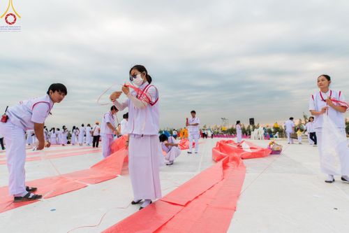 ภาพ No.119863:V.19 แกล้วกล้า การเตรียมงาน เก็บงาน การรับบุญของเจ้าหน้าที่หน่วยงานต่างๆ เพื่อโครงการธรรมยาตรา กตัญญูบูชามหาปูชนียาจารย์ พระมงคลเทพมุนี (สด จนฺทสโร) พระผู้ปราบมาร อนุสรณ์สถาน 7 แห่ง ปีที่ 12 ระหว่างวันที่ 2 - 31 มกราคม พ.ศ.2567