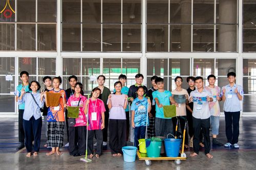 ภาพ No.60709:V.38 ทุ่มพลังเพื่อพ่อครบ 80 ปี ภาพการเตรียมงานของหน่วยงานต่างๆ เพื่อพิธีฉลองอายุวัฒนมงคล 80 ปี หลวงพ่อธัมมชโย และรับถวายมหาสังฆทาน 10,000 กว่าวัดทั่วประเทศ ในวันคุ้มครองโลก วันจันทร์ที่ 22 เมษายน พ.ศ. 2567