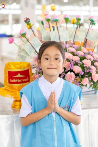 ภาพ No.240585:วันพุธที่ 27 สิงหาคม พ.ศ. 2568 พิธีตักบาตร ในวันธรรมชัย ณ วัดพระธรรมกาย จ.ปทุมธานี