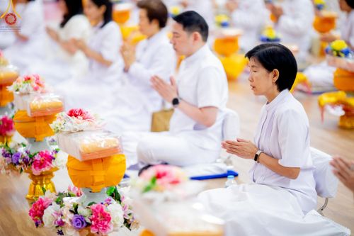 ภาพ No.212716:วันอาทิตย์ที่ 23 มีนาคม พ.ศ. 2568 พิธีร่วมบุญโครงการบรรพชาสามเณร 5,000 รูป ณ ห้องแก้วสารพัดนึก 2 วัดพระธรรมกาย