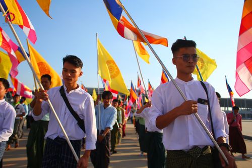 ภาพ No.178192:พิธีทอดผ้าป่าไทย-เมียนมา ครั้งที่ 7 วันอาทิตย์ที่ 1 ธันวาคม พ.ศ.2567 ณ สภาธรรมกายสากล  พระมหาธรรมกายเจดีย์ วัดพระธรรมกาย จ.ปทุมธานี