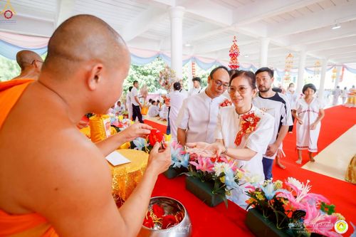 ภาพ No.251828:วันที่ 8 ตุลาคม พ.ศ. 2568 พิธีทอดกฐินสามัคคีทั่วไทย 30,000 วัด โดยคณะศิษยานุศิษย์ บูชาธรรม 81 ปี หลวงพ่อธัมมชโย ณ ศูนย์ปฏิบัติธรรมสวนผึ้ง จ.ราชบุรี