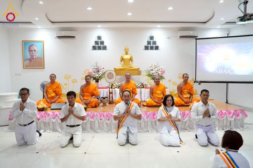 ภาพ No.227575:วันที่ 7 มิถุนายน พุทธศักราช 2568 วิสาขบูชาบนเกาะสุมาตรา ถวายเป็นพระราชกุศล แด่ “สมเด็จพระนางเจ้าสุทิดา พระบรมราชินี”