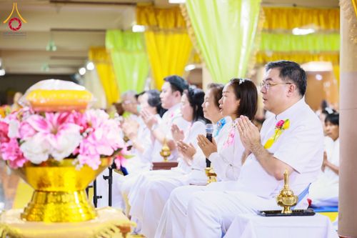 ภาพ No.196580:พิธีทอดผ้าป่าทำนุบำรุงศาสนสถาน ณ วัดไทยเจริญ ตำบลบางขุนกอง อำเภอบางกรวย จังหวัดนนทบุรี  ในโครงการธรรมยาตรา กตัญญูบูชา มหาปูชนียาจารย์ พระมงคลเทพมุนี(สด จนฺทสโร) พระผู้ปราบมาร อนุสรณ์สถาน 7 แห่ง ปีที่ 13 วันที่ 17 มกราคม พ.ศ. 2568