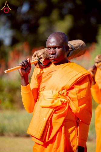 ภาพ No.232836:วันที่ 1 กรกฏาคม พ.ศ. 2568 Dhammayatra in South Africa 2025 ธรรมยาตราแอฟริกาใต้ — เส้นทางแห่งสติ สมาธิ และปัญญา ธรรมทายาทที่ได้อบรมโครงการบรรพชาอุปสมบทหมู่ครั้งที่ 2 ณ วัดพระธรรมกายโจฮันเนสเบิร์ก ประเทศแอฟริกาใต้