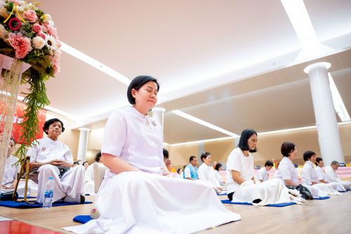 ภาพ No.272868:วันอาทิตย์ที่ 23 พฤศจิกายน พ.ศ.2568 พิธีมุทิตาสักการะ พระมหาเถระและพระเถระ ประจำปีพุทธศักราช 2568 ณ ห้องแก้วสารพัดนึก 2 สภาธรรมกายสากล  วัดพระธรรมกาย