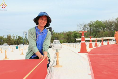 ภาพ No.128633:V.33 รวมพลังเพื่อบางกล่ำ การเตรียมงานของเจ้าหน้าที่หน่วยงานต่างๆ เพื่องานธรรมยาตราอัญเชิญพระบรมสารีริกธาตุ ประดิษฐาน ณ มหารัตนเจดีย์สิริปทุมสวรรค์ (เจดีย์อริยพุทธะ 5 พระองค์) ศูนย์ปฏิบัติธรรมภาคใต้ อ.บางกล่ำ จ.สงขลา ระหว่างวันที่ 9-10 มีนาคม พ.ศ. 2567