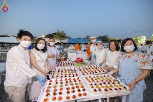 ภาพ No.113625:พิธีถวายภัตตาหารเป็นสังฆทาน แด่คณะพระธรรมยาตรา ปีที่ 12 วันที่ 17 มกราคม พ.ศ. 2567 ณ วัดโบสถ์(บน) บางคูเวียง จ.นนทบุรี