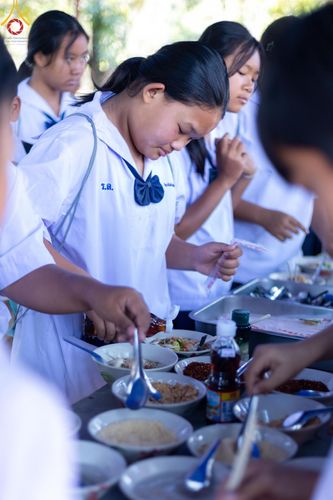 ภาพ No.187427:วันรวมพลังเด็กดี V-star ผู้นำฟื้นฟูศีลธรรมโลก ณ ศูนย์อบรมเยาวชนอุตรดิตถ์ อำเภอทองแสนขัน วันที่ 27 ธันวาคม พ.ศ. 2567