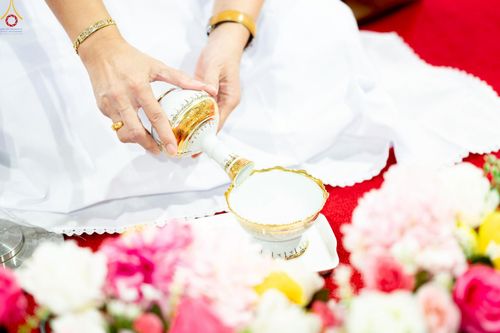 ภาพ No.235315:วันที่ 27 กรกฎาคม พ.ศ. 2568 พิธีตักบาตรฉลองพระใหม่ โครงการบรรพชาและอุปสมบทมู่รุ่นเข้าพรรษา ณ วัดพระธรรมกาย