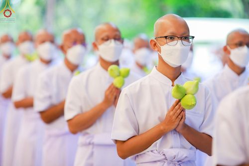 ภาพ No.141330:พิธีบรรพชาอุปสมบท โครงการอุปสมบทหมู่รุ่นผู้บริหาร รุ่นที่ 14 โครงการอุปสมบทหมู่ธรรมทายาท ระดับอุดมศึกษา รุ่นที่ 51 ภาคฤดูฝน ณ โบสถ์พระไตรปิฎก วัดพระธรรมกาย ในวันเสาร์ที่ 15 มิถุนายน พ.ศ. 2567