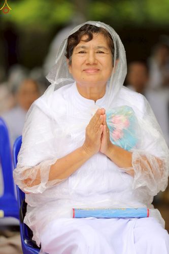 ภาพ No.234071:วันอาทิตย์ที่ 20 กรกฎาคม พ.ศ.2568 พิธีทอดผ้าป่า และพิธีตอกเสาเข็มต้นแรก สร้างอาคารปฏิบัติธรรมพระมงคลเทพมุนี ณ ศูนย์ปฏิบัติธรรมสุราษฏร์ธานี