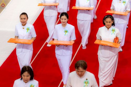 ภาพ No.277478:วันอาทิตย์ต้นเดือนที่ 7 ธันวาคม พ.ศ.2568 พิธีทอดผ้าป่าต้นสมบัติจักรพรรดิ ณ สภาธรรมกายสากล วัดพระธรรมกาย