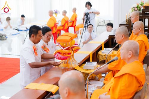 ภาพ No.164926:กฐินอาคารปฏิบัติธรรมสายไหม ณ ศูนย์ปฏิบัติธรรมธรรมธารา สายไหม วันเสาร์ที่ 19 ตุลาคม พ.ศ. 2567