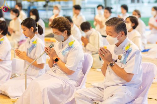 ภาพ No.110686:พิธีถวายภัตตาหารเป็นสังฆทาน แด่คณะพระธรรมยาตราฯ ในโครงการธรรมยาตรากตัญญูบูชา มหาปูชนียาจารย์ พระมงคลเทพมุนี(สด จนฺทสโร) พระผู้ปราบมาร อนุสรณ์สถาน 7 แห่ง ปีที่ 12 วันที่ 12 มกราคม พ.ศ. 2567 ณ อนุสรณ์สถานมหาวิหารพระมงคลเทพมุนี(โลตัสแลนด์) อ.สองพี่น้อง จ.สุ