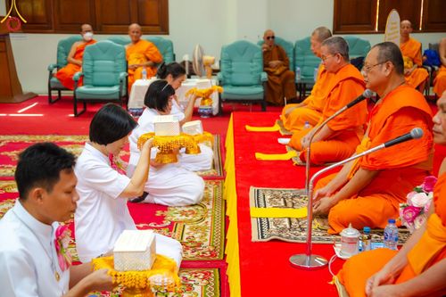 ภาพ No.184632:โครงการบรรพชาอุปสมบทหมู่ บูชาธรรมมหาปูชนียาจารย์ ณ วัดพระพุทธบาท ราชวรมหาวิหาร ต.ขุนโขลน อ.พระพุทธบาท จ.สระบุรี  วันที่ 8 ธันวาคม พ.ศ. 2567