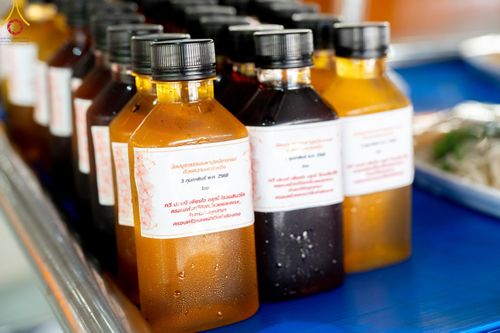 ภาพ No.205678:พิธีสวดพระพุทธมนต์ และถวายภัตตาหารเมนูสวรรค์แด่พระภิกษุ สามเณร วันจันทร์ที่ 3 กุมภาพันธ์ พ.ศ. 2568 ณ หอฉันคุณยายอาจารย์ฯ วัดพระธรรมกาย