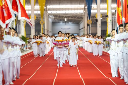 ภาพ No.160119:พิธีทอดผ้าป่าสมทบกฐินวัดพระธรรมกาย และสมทบกฐิน 30,000 วัดทั่วไทย ครั้งที่ 3 ณ สภาธรรมกายสากล วัดพระธรรมกาย วันพฤหัสบดีที่ 10 ตุลาคม พ.ศ. 2567