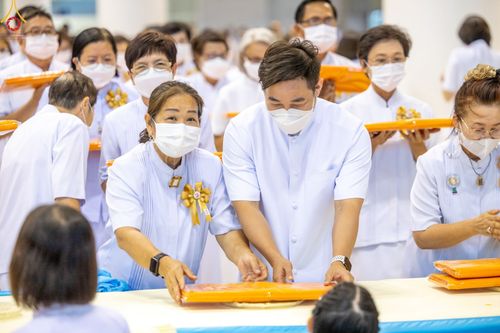 ภาพ No.89045:พิธีทอดผ้าป่าสมทบกฐินครั้งที่ 2 วันศุกร์ที่ 29 กันยายน พ.ศ. 2566 วันเพ็ญขึ้น 15 ค่ำ เดือน 10 ณ ห้องแก้วสารพัดนึก 1 วัดพระธรรมกาย