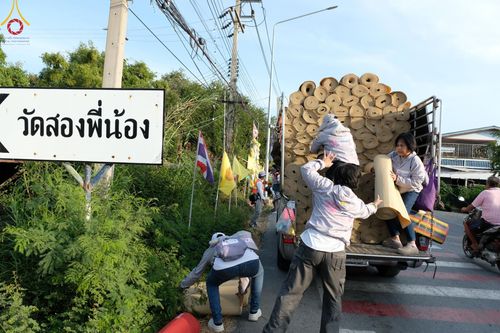 ภาพ No.204015:V.52 สารพัดV สารพัดดี ที่วัดสองพี่น้อง ในโครงการธรรมยาตรา กตัญญูบูชา มหาปูชนียาจารย์ พระมงคลเทพมุนี(สด จนฺทสโร) พระผู้ปราบมาร อนุสรณ์สถาน 7 แห่ง ปีที่ 13 ระหว่างวันที่ 2-31 มกราคม พ.ศ. 2568