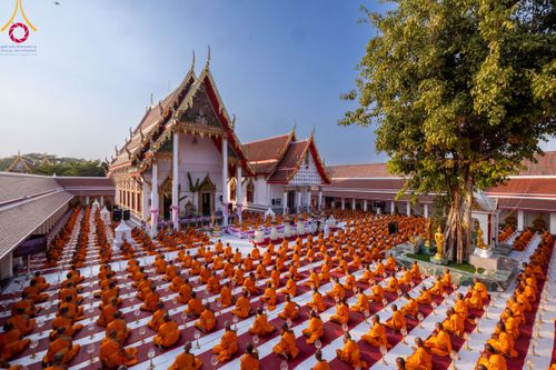 ภาพ No.112009:พิธีจุดประทีปถวายเป็นพุทธบูชา และบูชาธรรมมหาปูชนียาจารย์ พระมงคลเทพมุนี(สด จนฺทสโร) ในโครงการธรรมยาตรา กตัญญูบูชา มหาปูชนียาจารย์ พระมงคลเทพมุนี(สด จนฺทสโร) พระผู้ปราบมาร อนุสรณ์สถาน 7 แห่ง ปีที่ 12 วันที่ 14 มกราคม พ.ศ. 2567 ณ วัดสองพี่น้อง อ.สองพี่น้อง